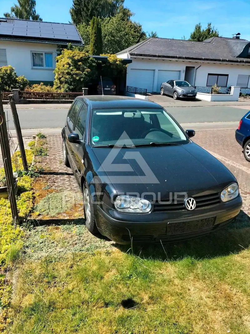 2001 Volkswagen GOLF