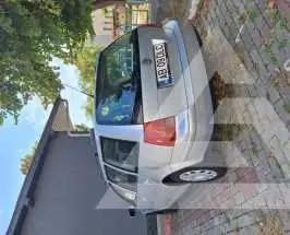 2001 Volkswagen GOLF