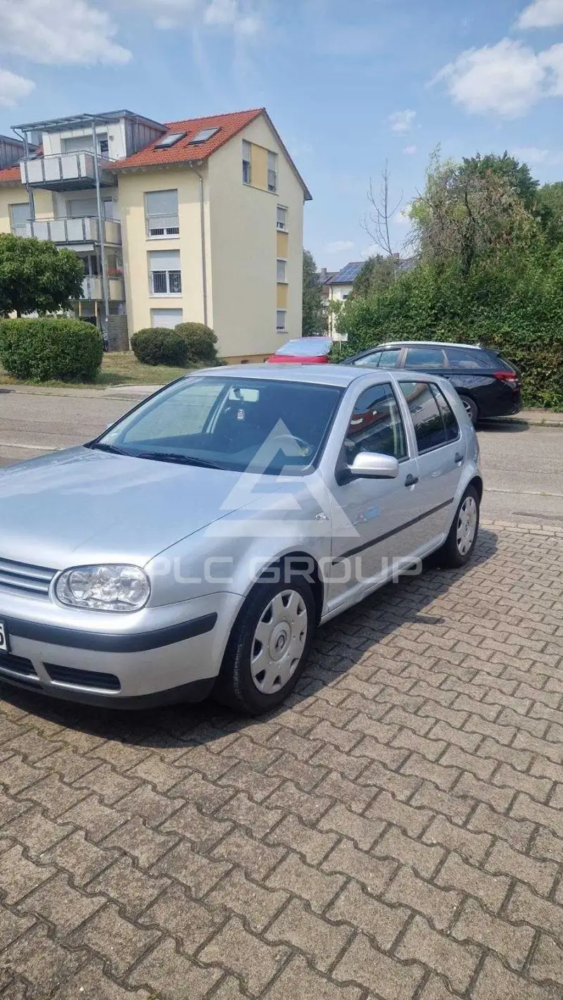 2001 Volkswagen GOLF