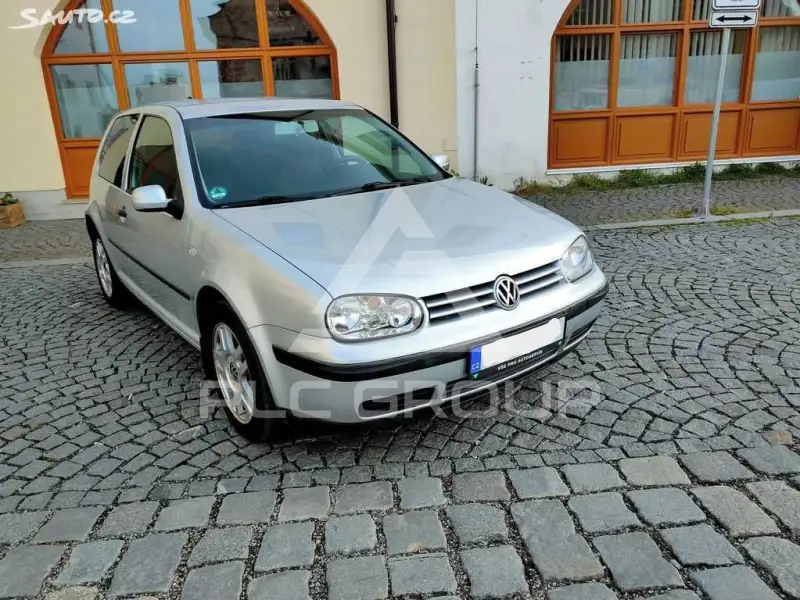 2001 Volkswagen GOLF