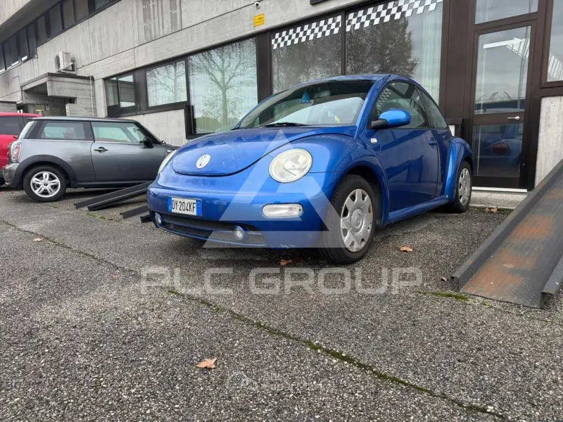 2001 Volkswagen BEETLE