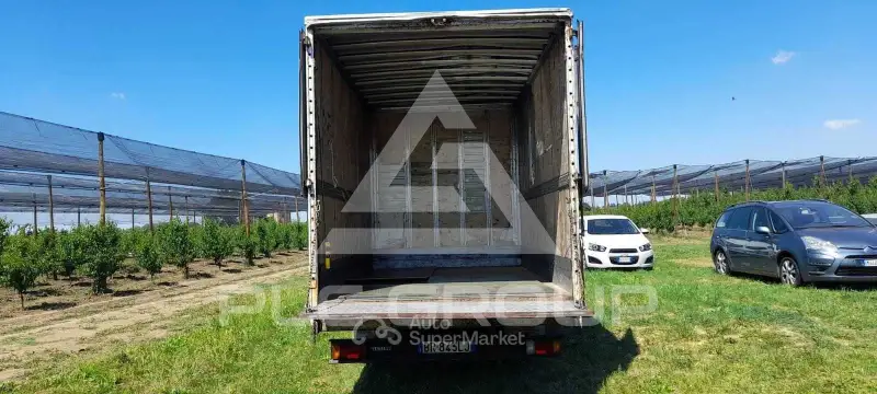 2001 Renault Master