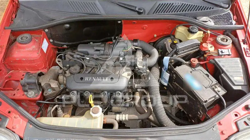 2001 Renault Clio