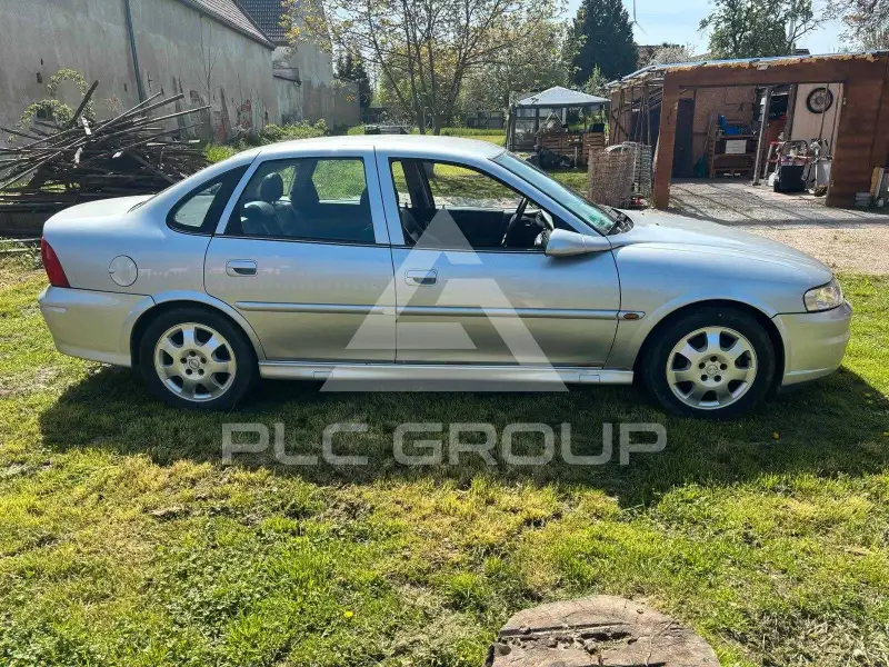 2001 Opel Vectra