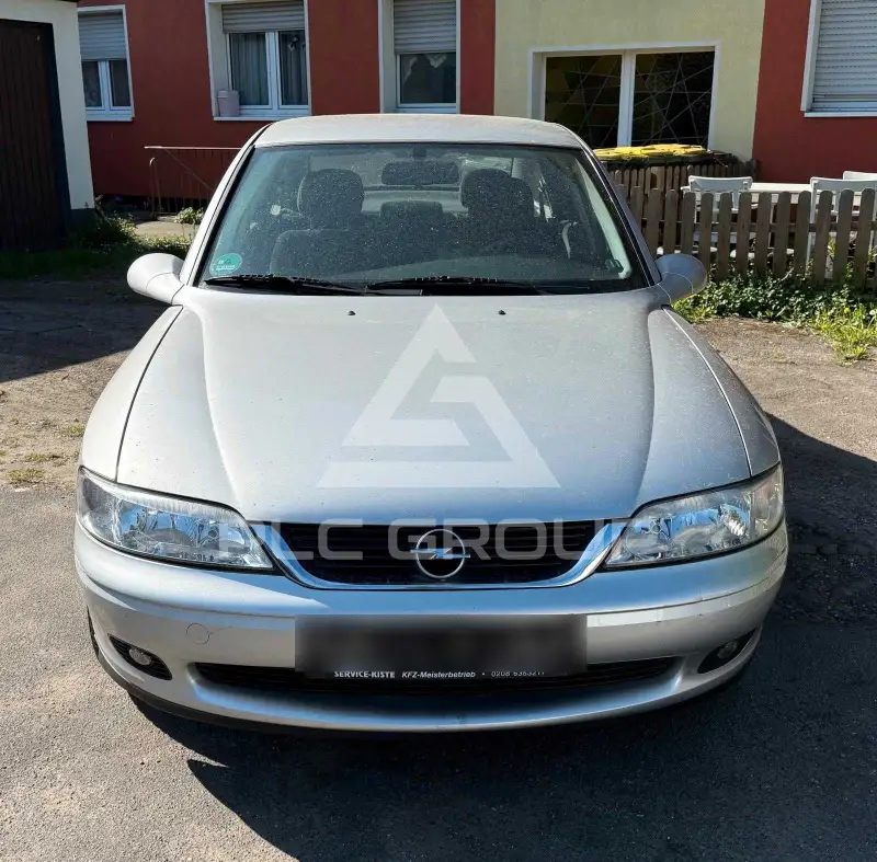 2001 Opel Vectra