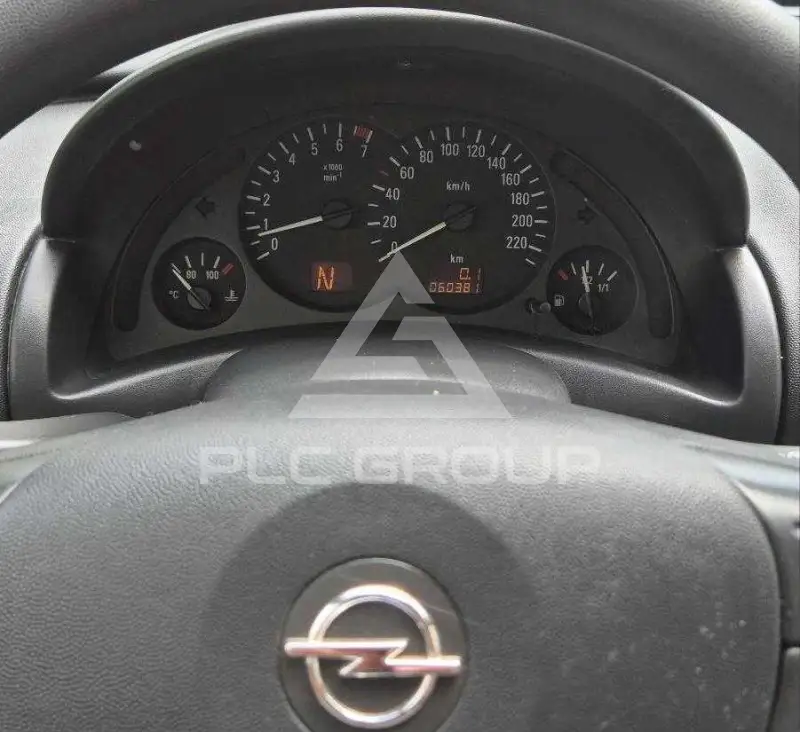 2001 Opel Corsa