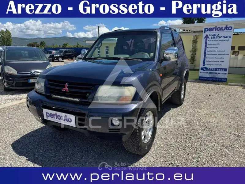 2002 Mitsubishi PAJARO