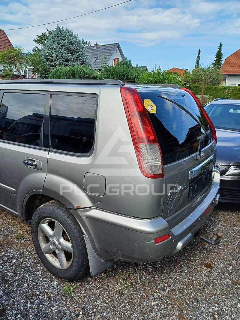 2002 Nissan X-TRAIL