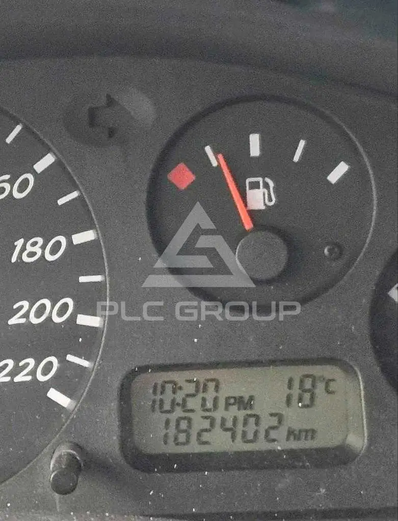 2002 Nissan ALMERA