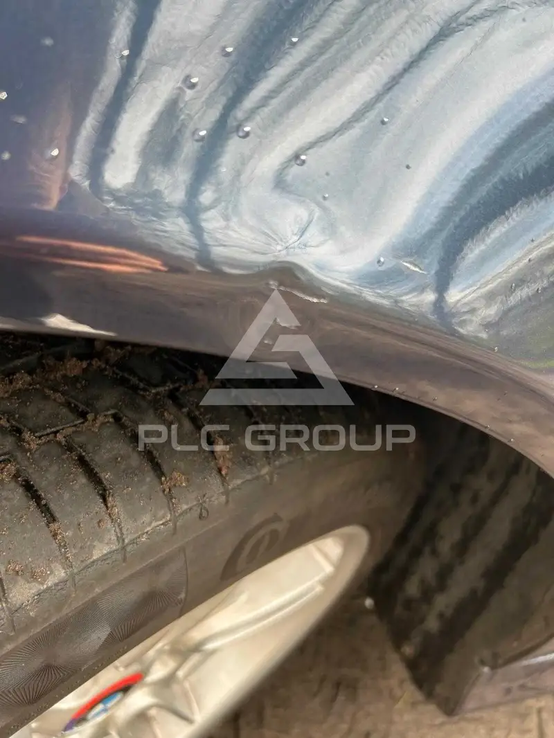 2002 BMW 523