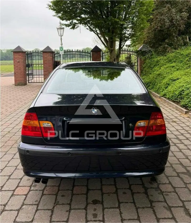 2002 BMW 330