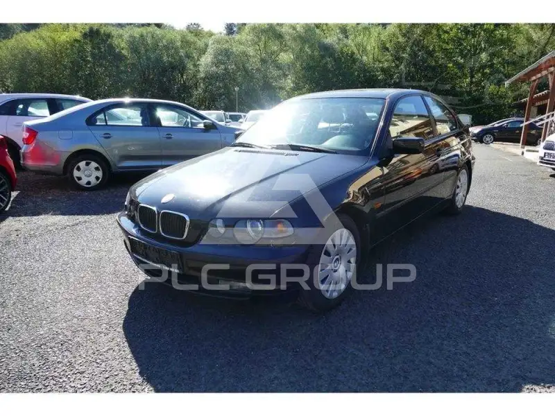 2002 BMW 330