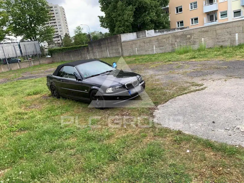 2002 BMW 330