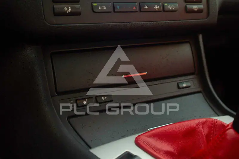 2002 BMW 330