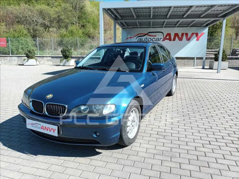 2002 BMW 330