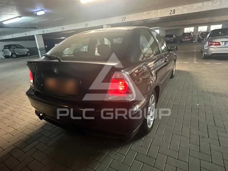 2002 BMW 330