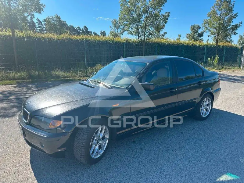 2002 BMW 330