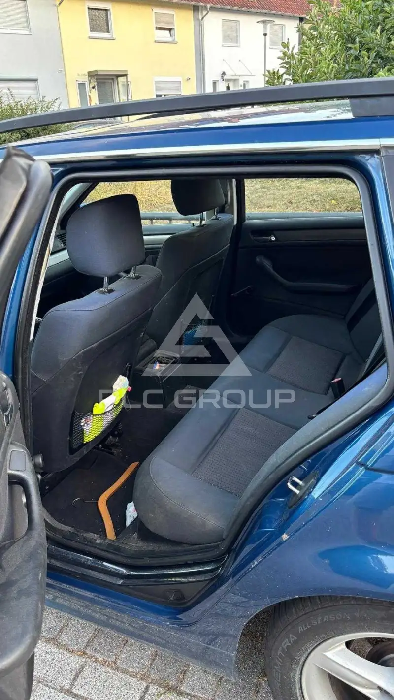 2002 BMW 330