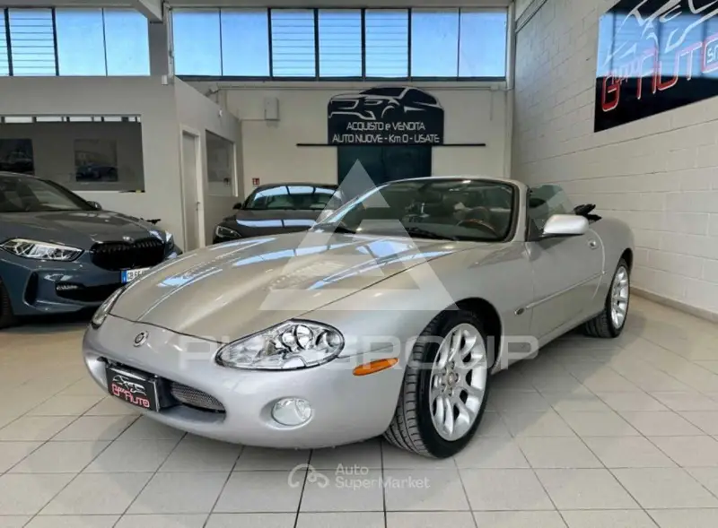 2002 Jaguar XK