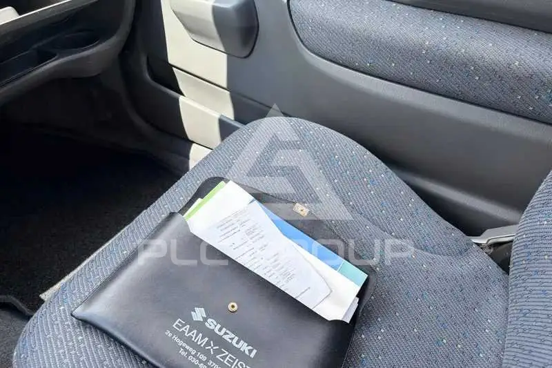 2002 Suzuki Ignis