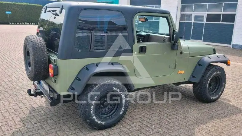 2002 Jeep WRANGLER