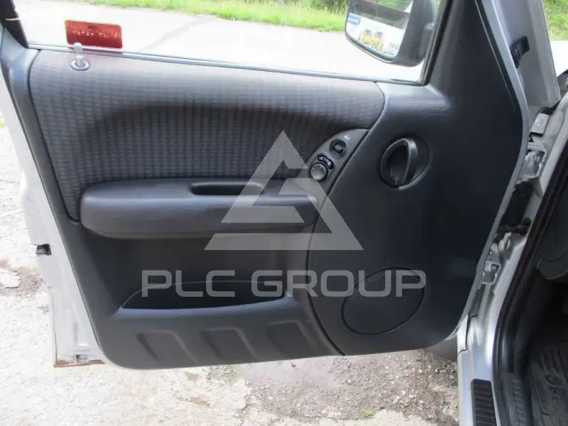 2002 Jeep CHEROKEE