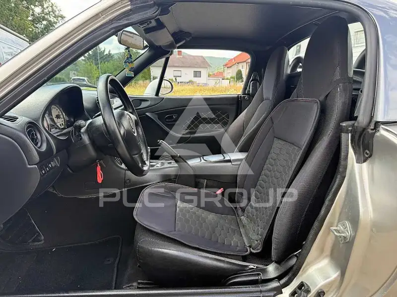 2002 Mazda MX-5