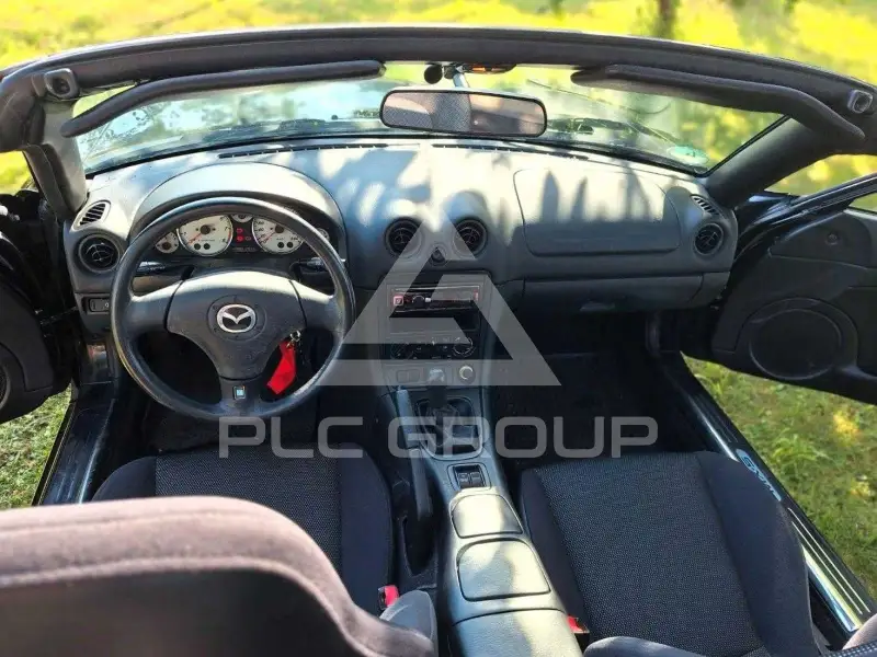2002 Mazda MX-5