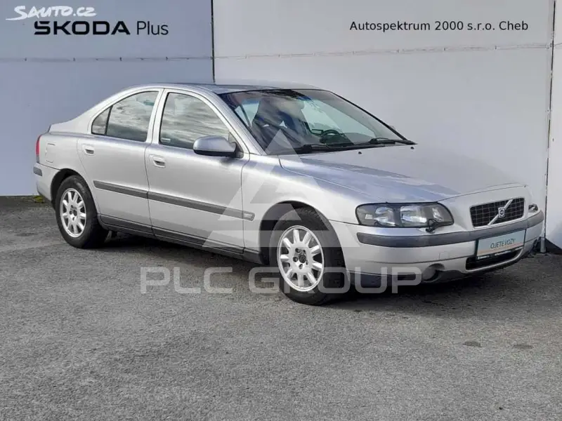 2002 Volvo S60