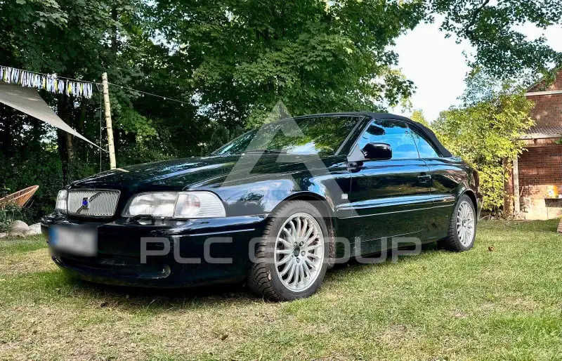 2002 Volvo C70
