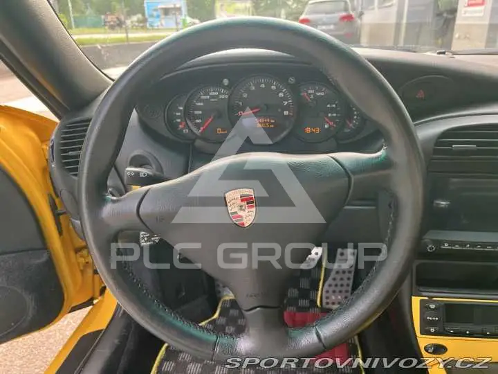 2002 Porsche 911