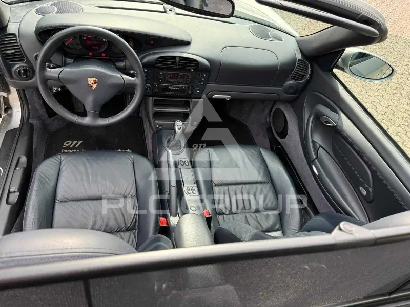 2002 Porsche 911