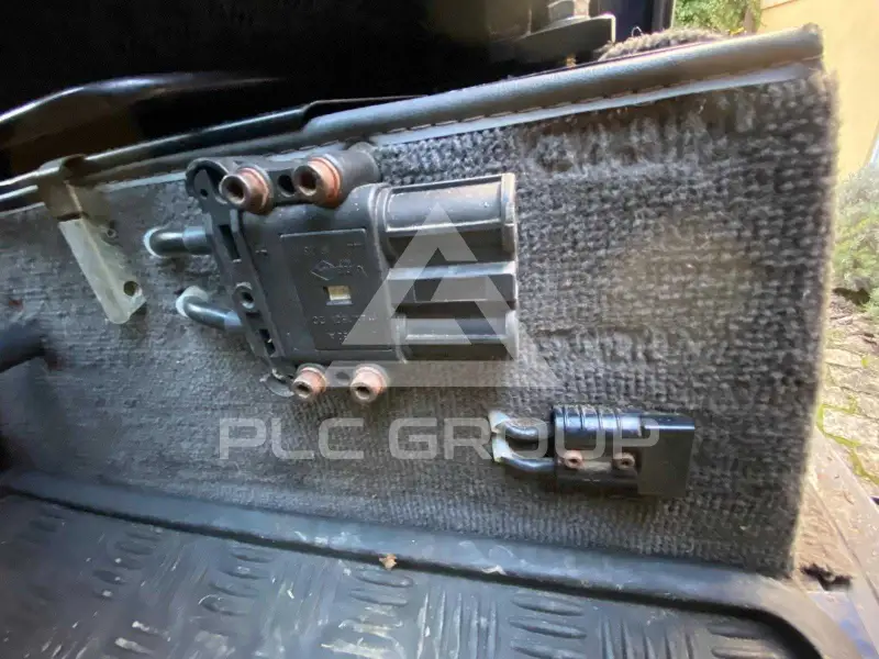 2002 Land Rover DEFENDER