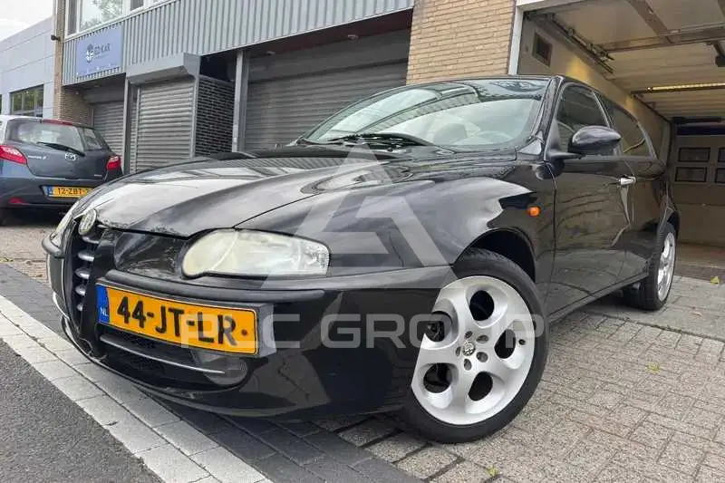 2002 Alfa Romeo 147
