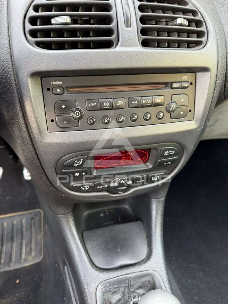 2002 Peugeot 206