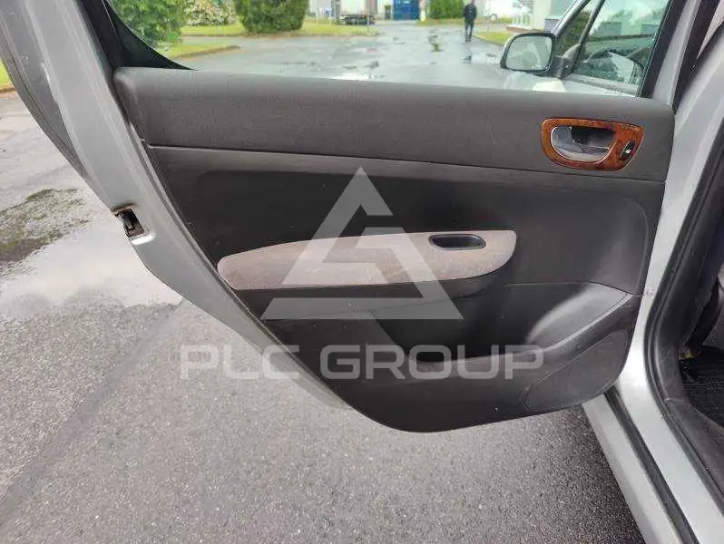 2002 Peugeot 307