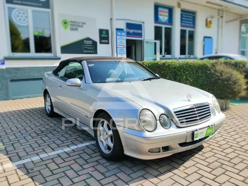 2002 Mercedes Benz CLK