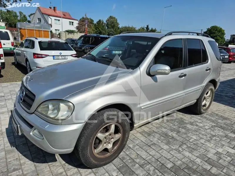 2002 Mercedes Benz ML-Class