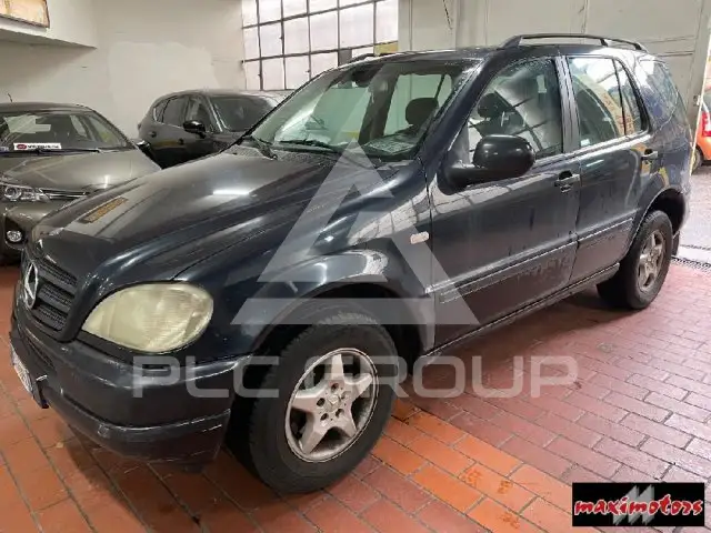 2002 Mercedes Benz ML-Class