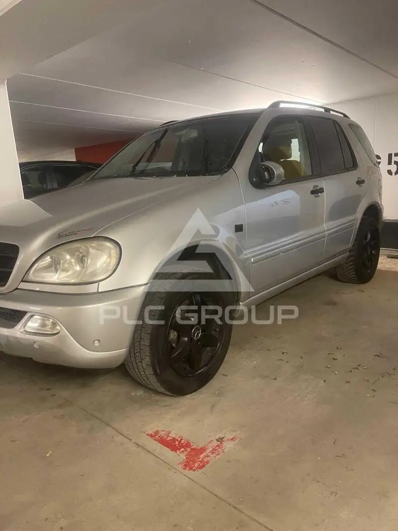 2002 Mercedes Benz ML-Class