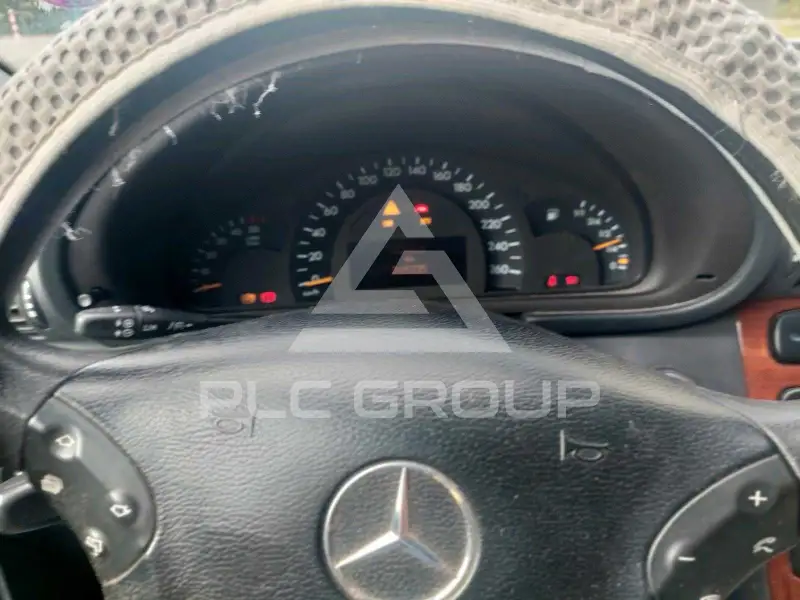 2002 Mercedes Benz 220