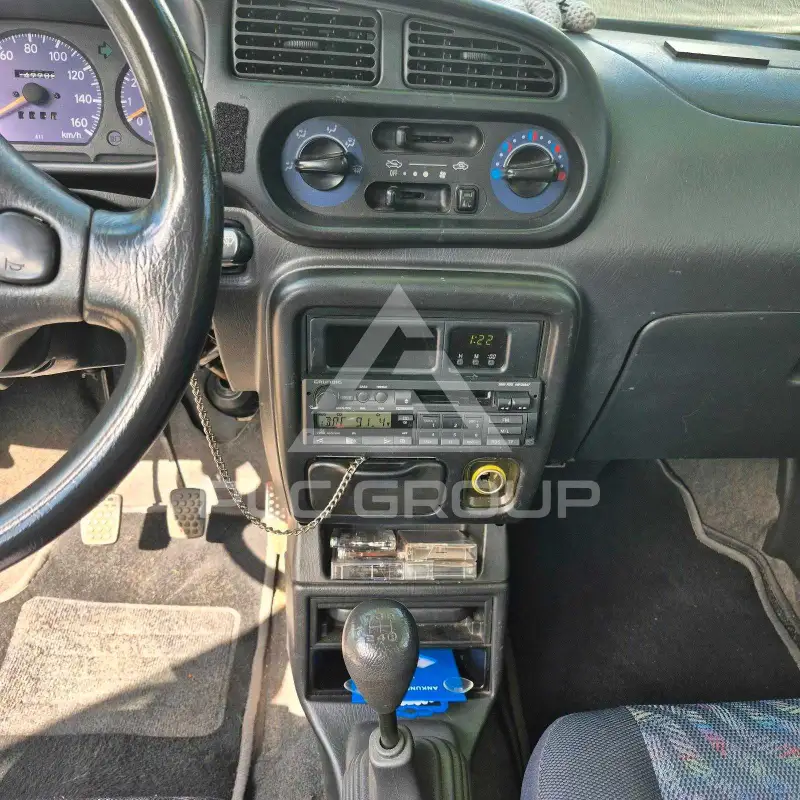 2002 Daihatsu Move