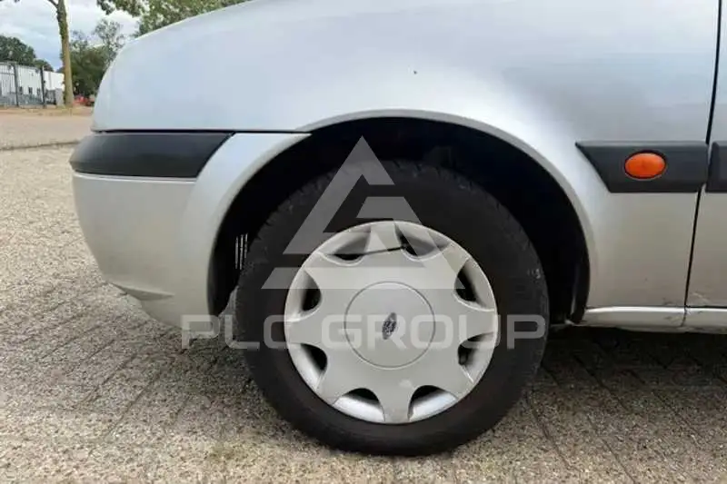 2002 Ford FIESTA