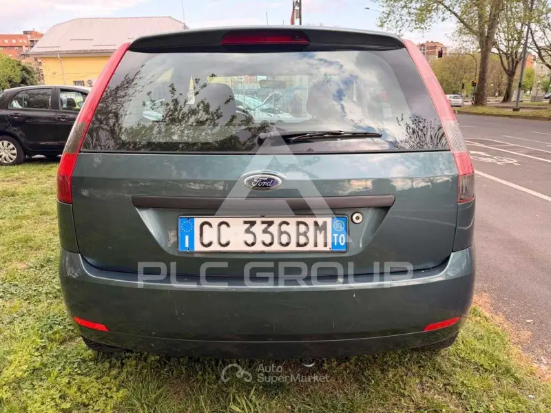 2002 Ford FIESTA