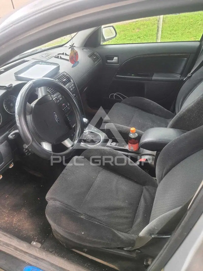 2002 Ford Mondeo