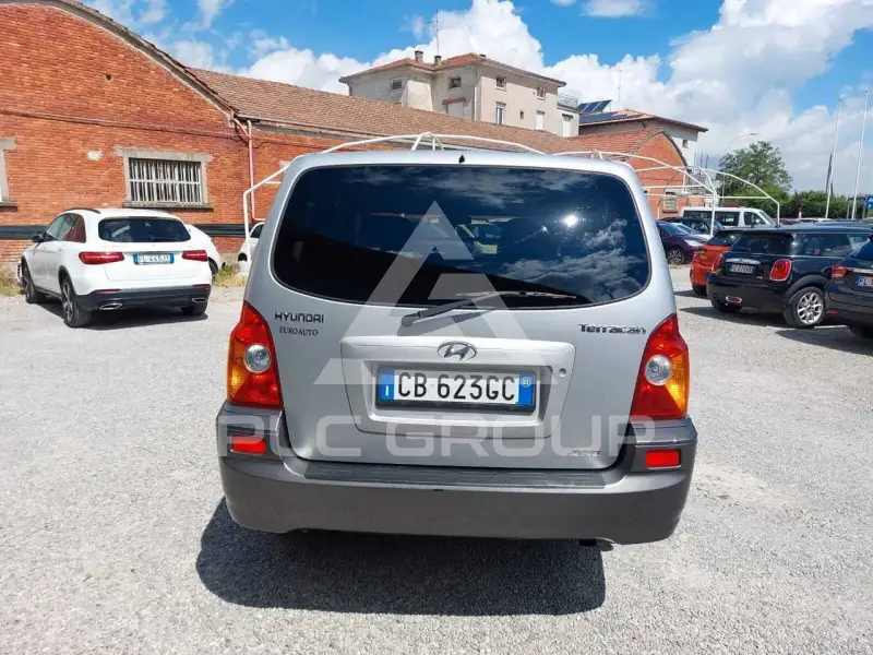 2002 Hyundai Terracan