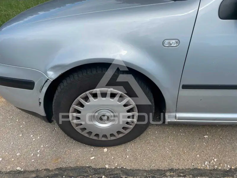 2002 Volkswagen GOLF