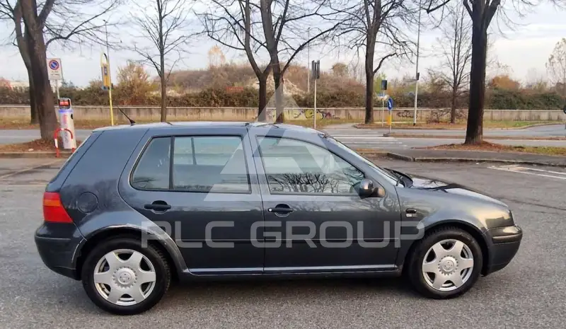 2002 Volkswagen GOLF