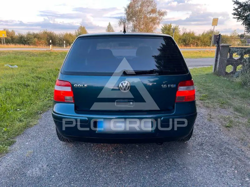 2002 Volkswagen GOLF