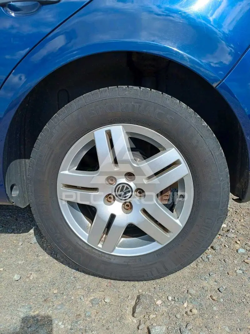 2002 Volkswagen GOLF
